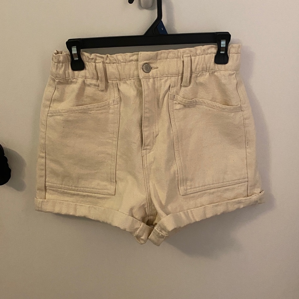 Z Supply brand Cream High-Waisted Shorts
